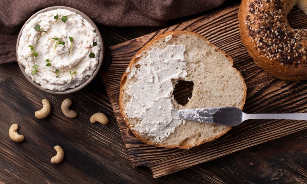 Bagel With Cream Cheese Calories